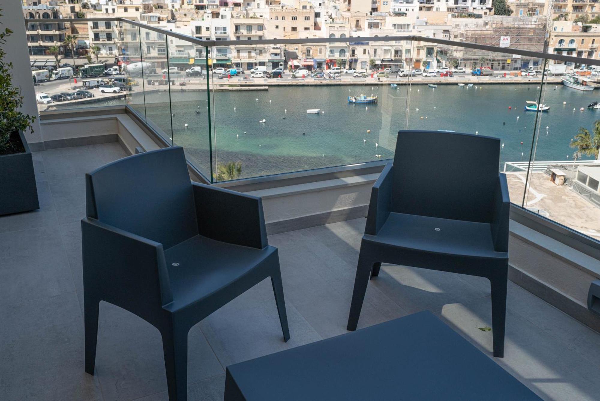 Portside Apartment