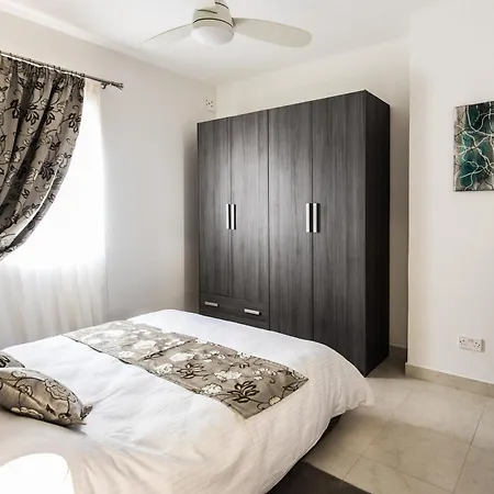 Portside Lodge Marsaskala Exterior photo