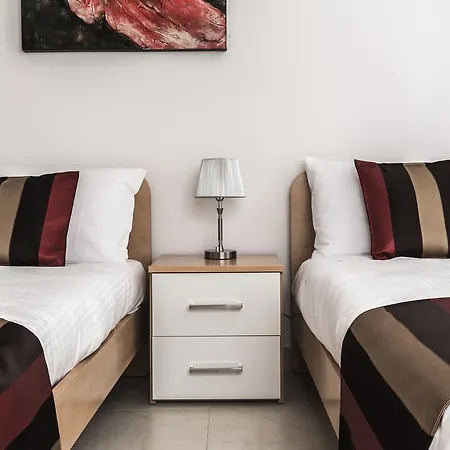 Portside Lodge Marsaskala Room photo